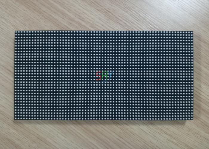40000 Dots / sqm Outdoor P5 LED Display Module 64 x 32 Pixel SMD2727 Wireless Control Card