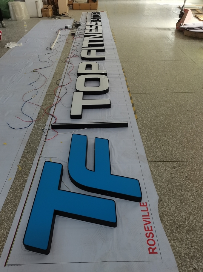 Buildings / Shops Illuminated Acrylic Letters Signs IP65