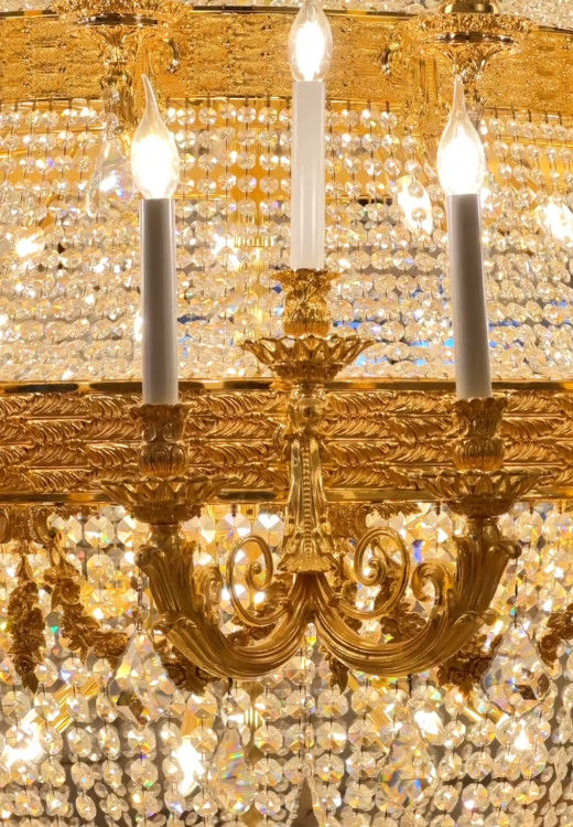 Customized Contemporary Extra Large Chandeliers With High End Crystal Pendants