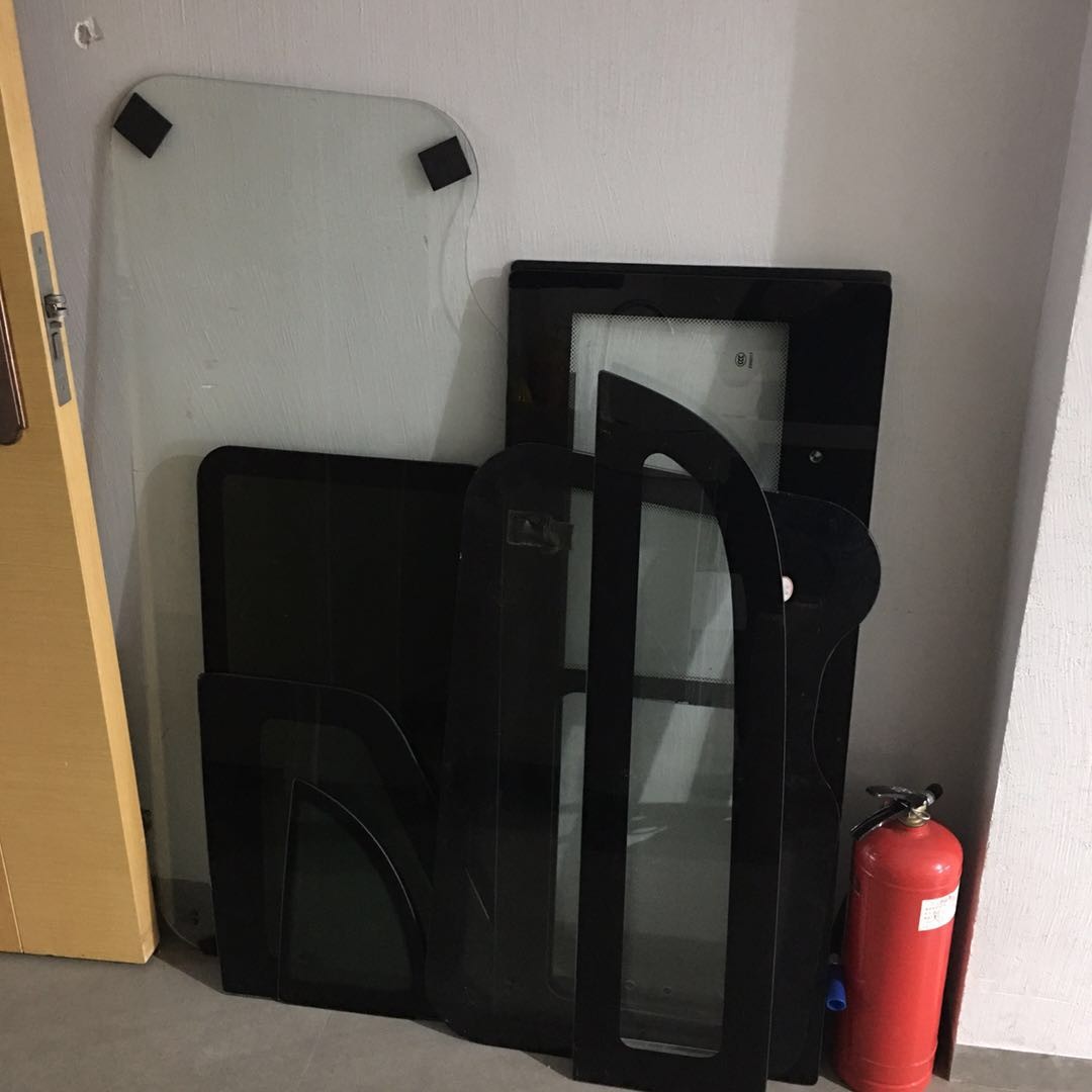 Custom Side Window Flat Windshield Glass , Vehicle Side Glass Replacement Anti Glare