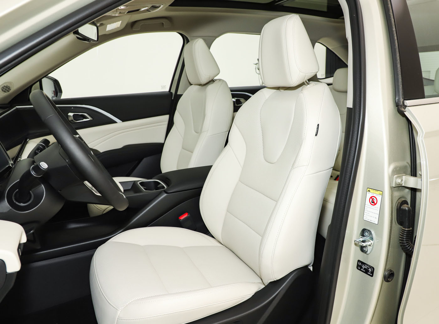GWM Haval Xiaolong MAX Chinese Electric SUV Plug In 7 Seater PHEV