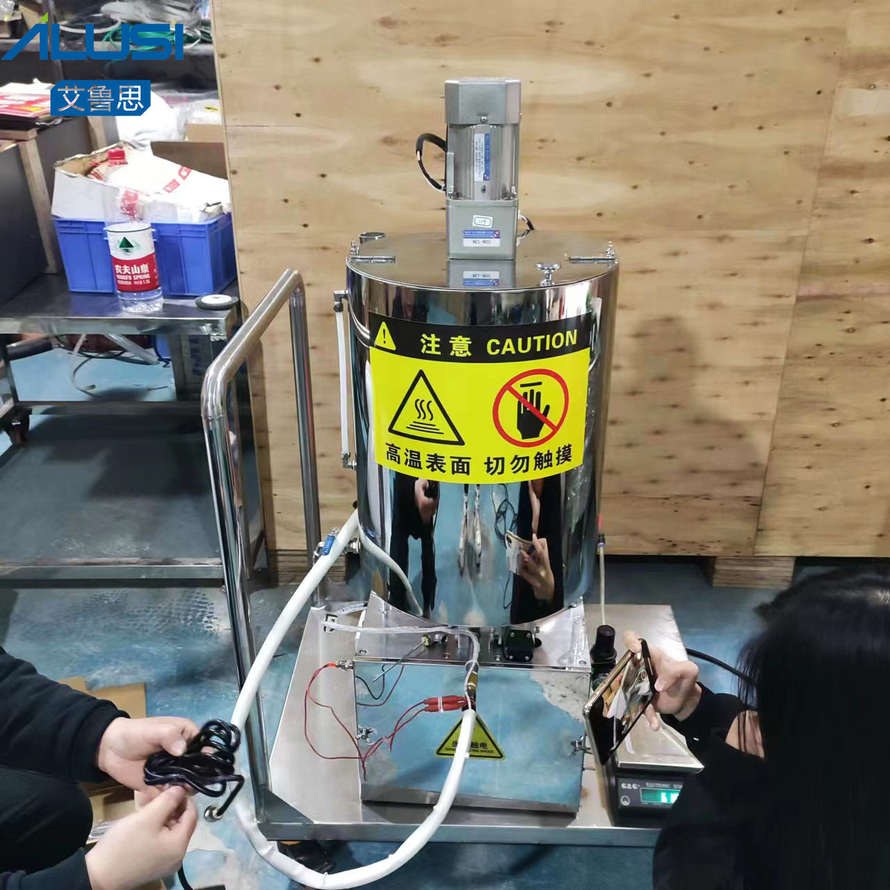 Lipstick Lip Gloss Tube Heating Filling Machine Semi Automatic 16000BPH