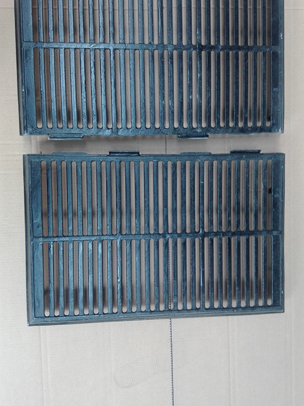 Corrosion Resistance Pig Farm Equipment Cast Iron Pig Farrowing Flooring