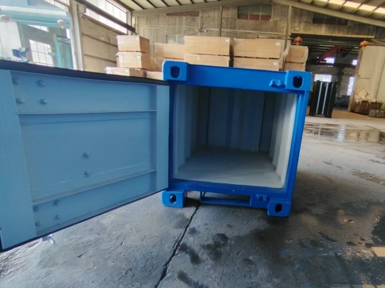 Portable and Mobile 5ft Mini Shipping Container Storage Length 5 feet External Dimensions 1830 x 1960 x 1920 mm