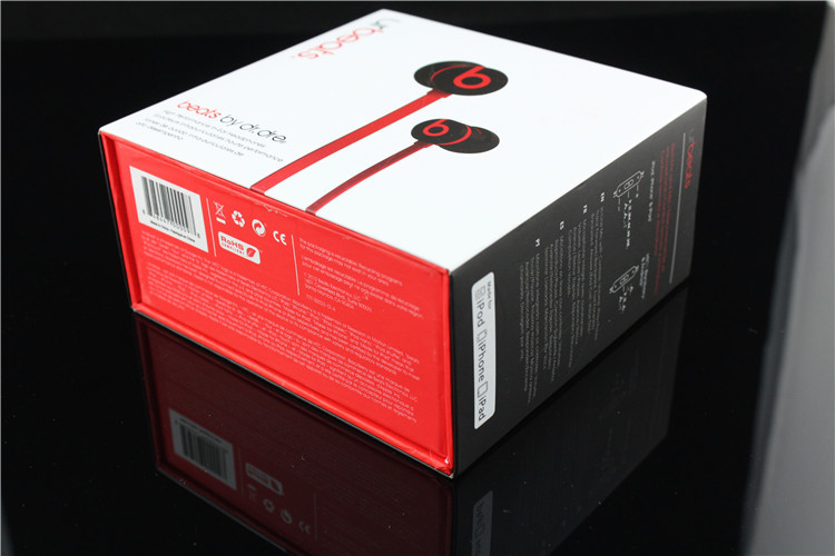 Beats by Dr. Dre Urbeats In-Ear Headphones - Black/Red Beats Urbeats Earbuds In Ear Wired Headphones With Remote&MIC in