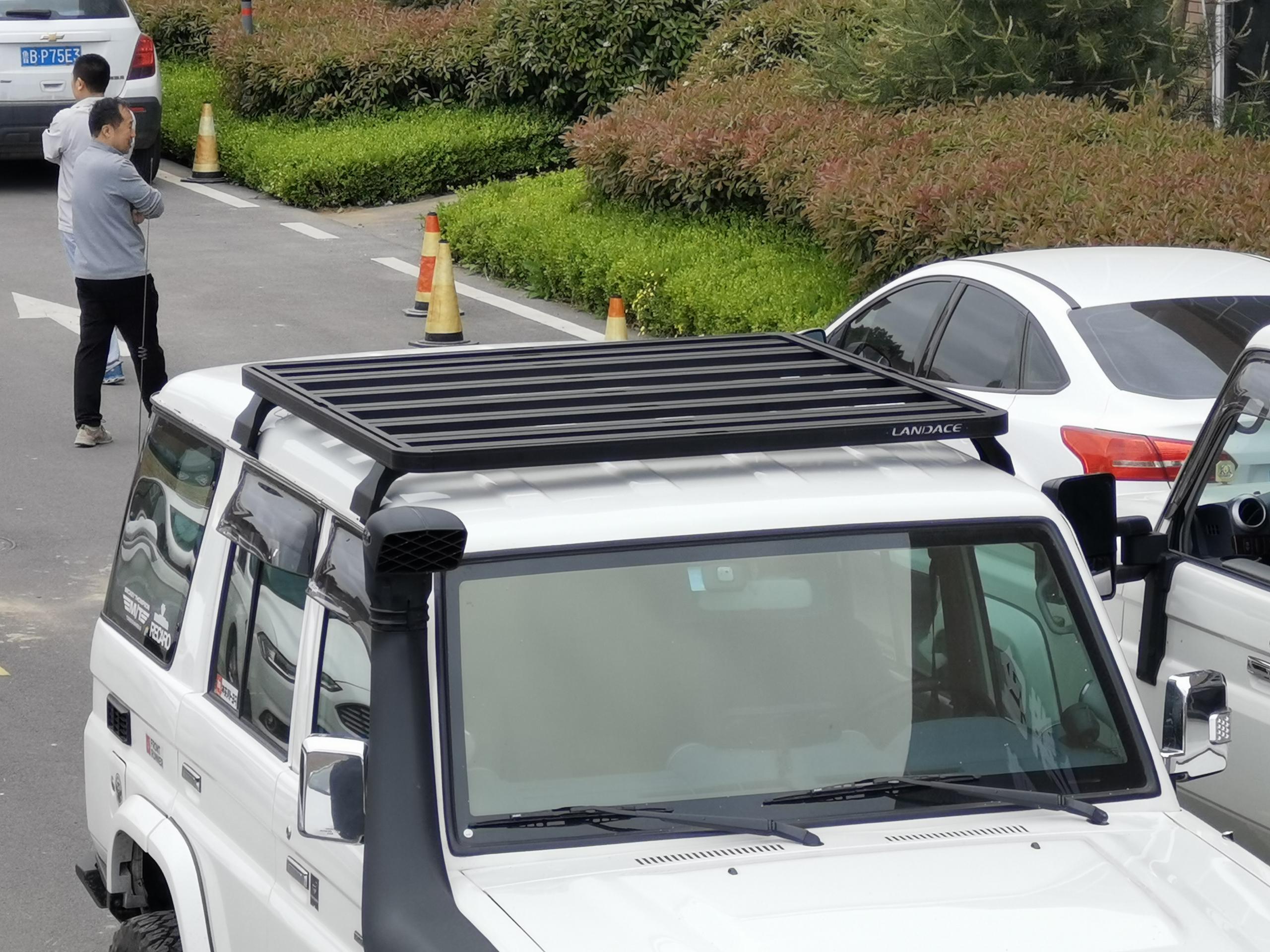 High- Roof Mount Black SUV Car Roof Rack Bar for Toyota Land Cruiser LC76 LC79 LC200