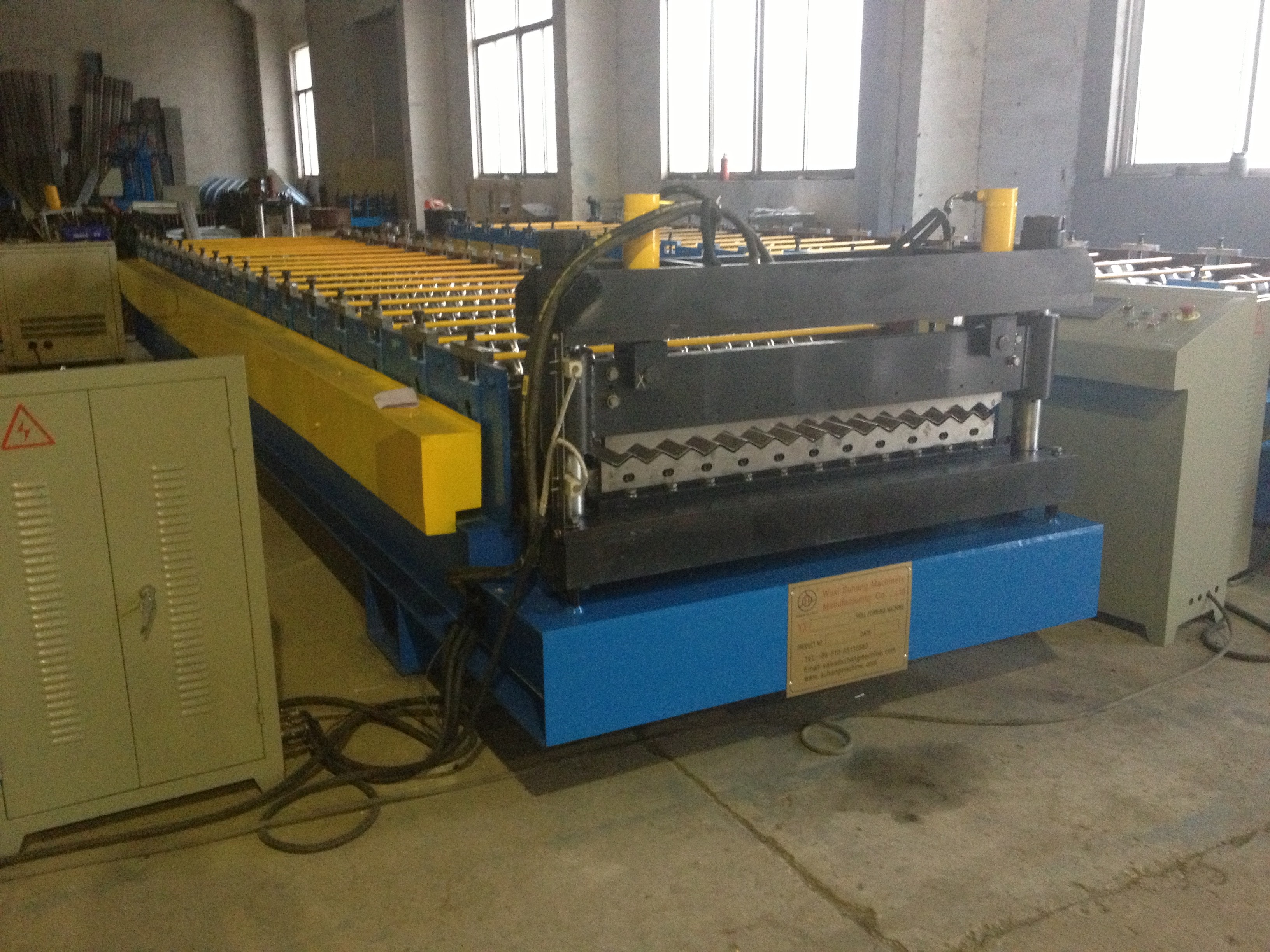 High Speed Corrugated Wall And Siding Panel Roll Forming Machine , Metal Wall Siding Sheet Making Machine