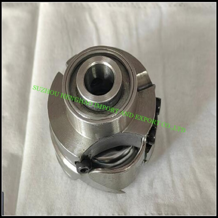 INDUSTRIAL SEWING MACHINE PARTS FROM CHINA, PRESSER FOOT,THROAT PLATE ,FEED DOG
