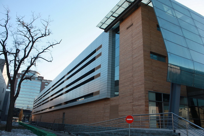 Wrinkle Surface Pre Painted Aluminium Coils Sheets For Roof And Curtain Wall