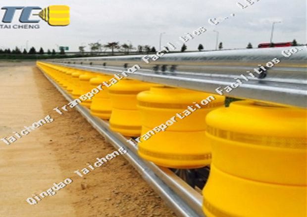 Rotating Guardrail Rolling Guard Barrier Elastic Roller Barrier System