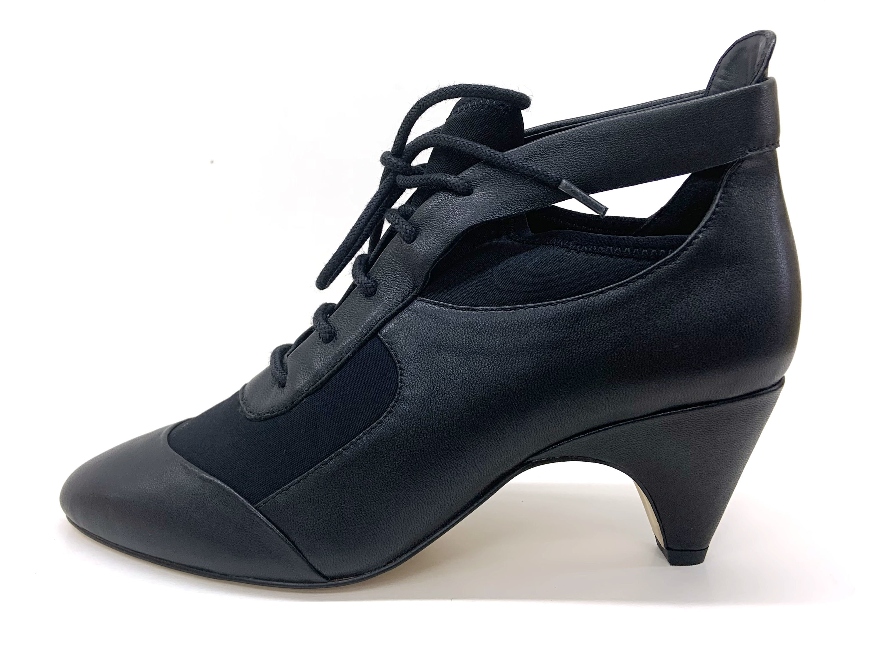 Slip Proof Womens Footwears , Ladies Ankle Boots Breathable Lightweight