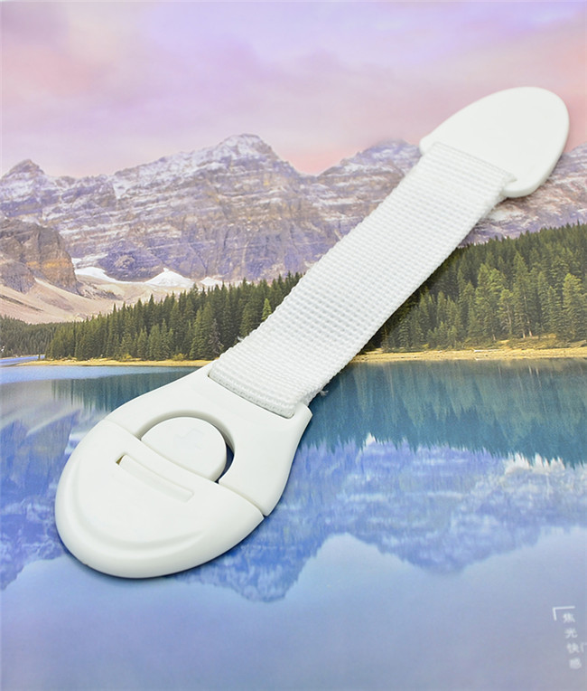 2019 Promotional Adjustable Nylon Strap Cabinet Safety Lock for Baby