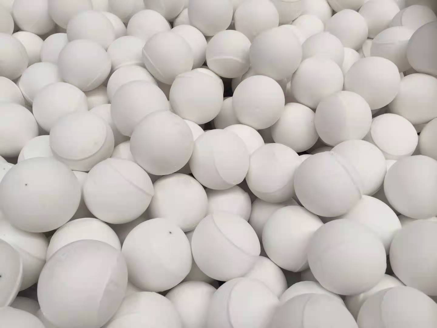 Supply Tourmaline Ceramic Ball and Alpha Alumina In Corundum Form for Grinding Balls