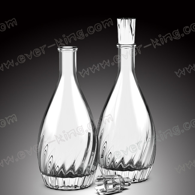 700ml Brandy Bowling Liquor Glass Bottle With Metal Labels