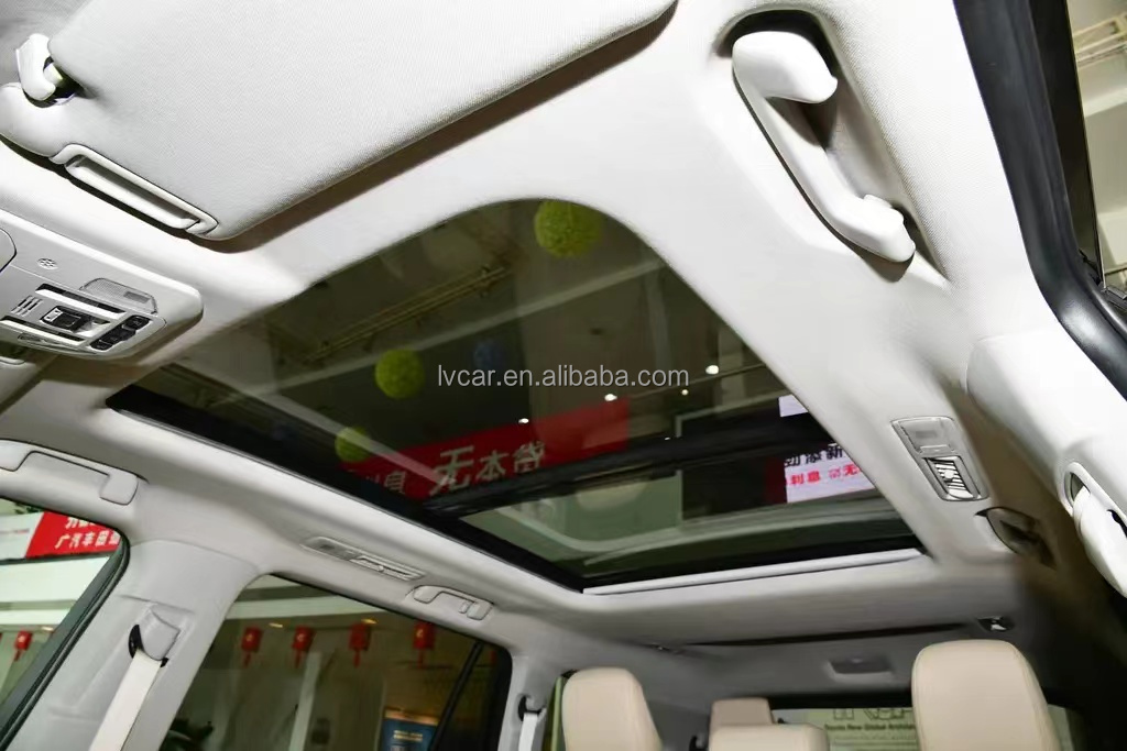 Panoramic Sunroof and Convenience 2023 Toyota Highlander SUV
