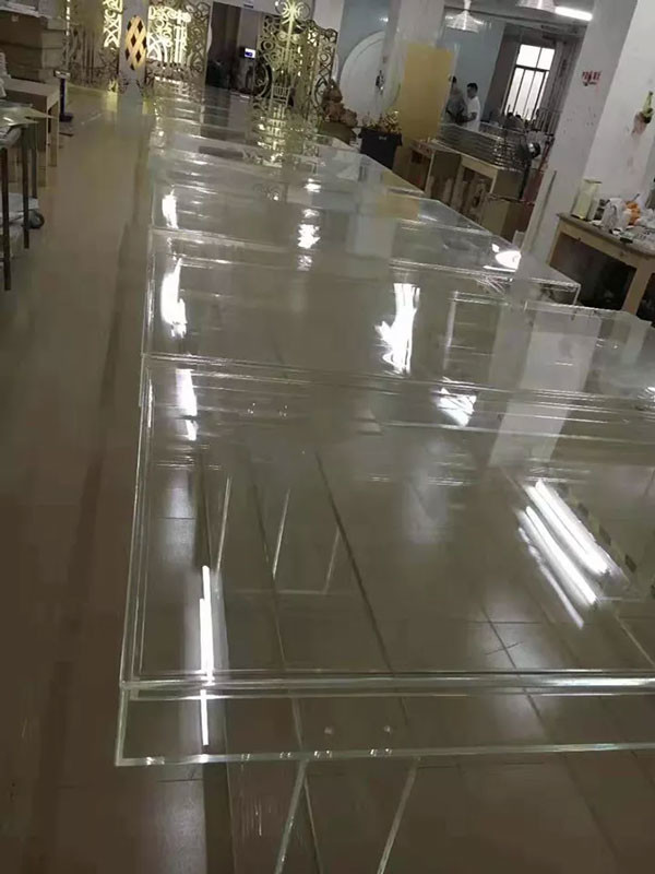 Handmade Clear Acrylic Dining Table Ghost Surface Top 200x100x75cm