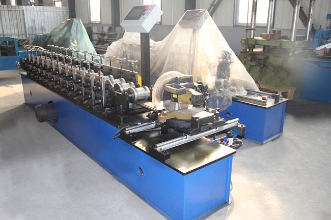 3.2T Steel Shutter Door Roll Forming Machine 5.5KW 12 Stations