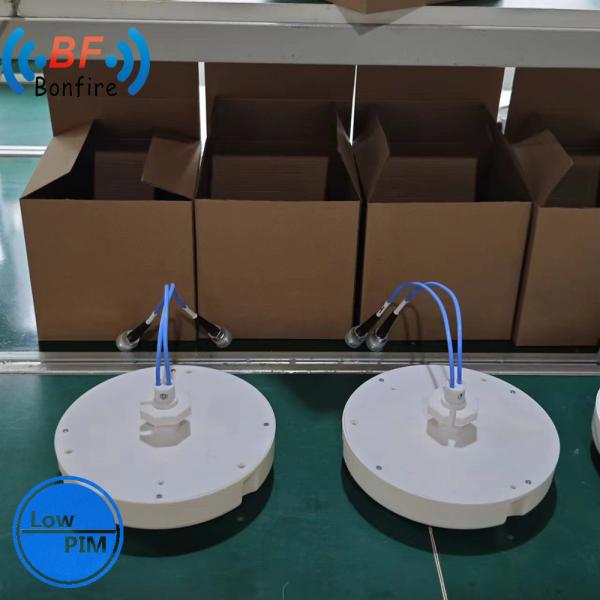 Indoor 12dBi Gain N Female Connector 3300-4000MHz 5g LTE Outdoor Sector Panel