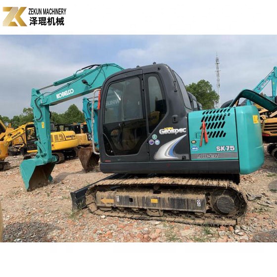 7 Ton Mini Excavator Kobelco SK 75 SR UR with ISUZU Engine and Original Hydraulic Pump