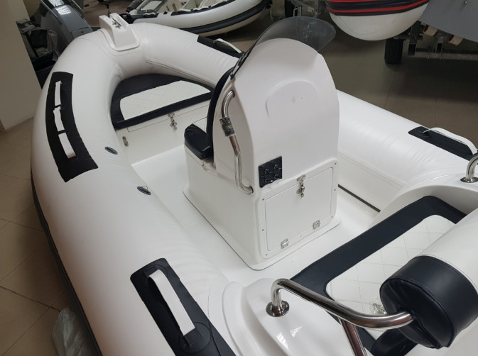 2022 hard bottom inflatable boat 13ft orca rib390C with back cabin and fibberglass end