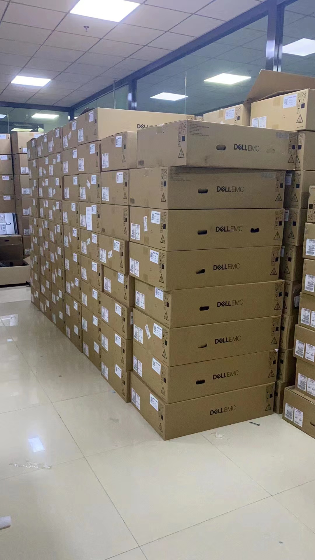 Dells PowerEdge T40 G5400 3.7GHz/8GB 8G 1T Tower Server