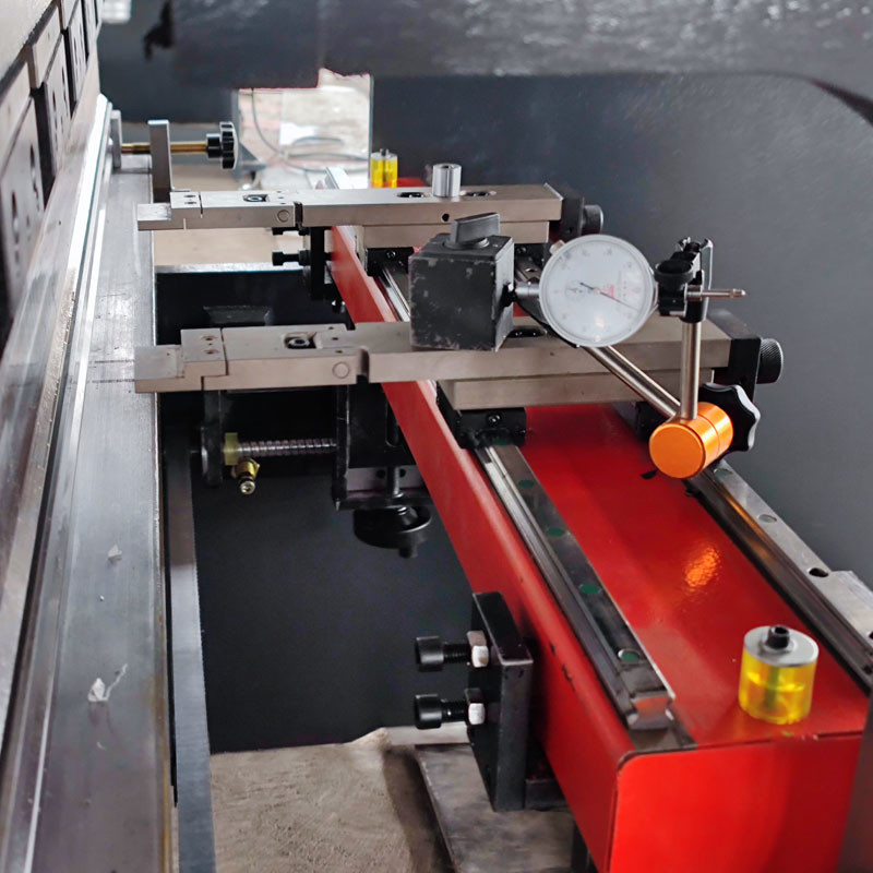 80T1600MM NC Hydraulic Press Brake Press Bending Machine With Estun E21