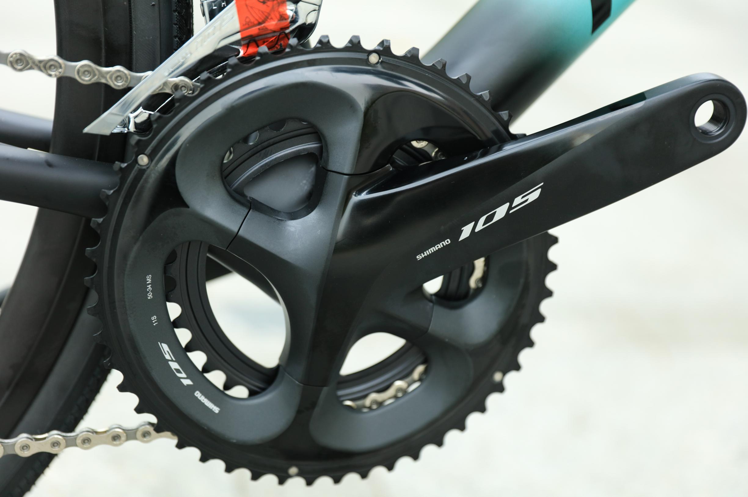 Race Roadbike Cycle with Disc Brake and Carbon Fibre Fork OEM 21 Speed MTB Mountain Bicycle