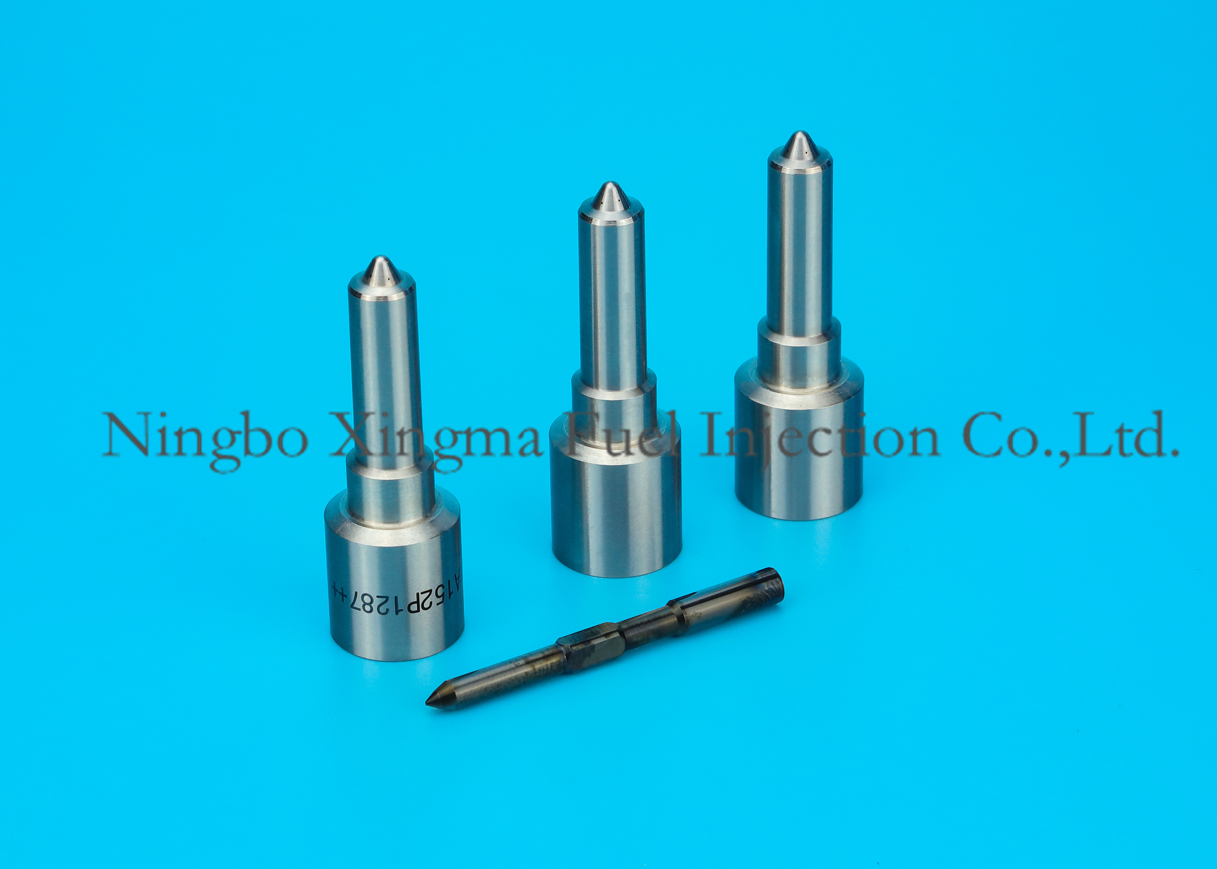 Diesel Pump Injector Nozzle P1287 And Nozzle DSLA152 P1287 Auto Engine Nozzle Bosch 0433175379 , 0414720404