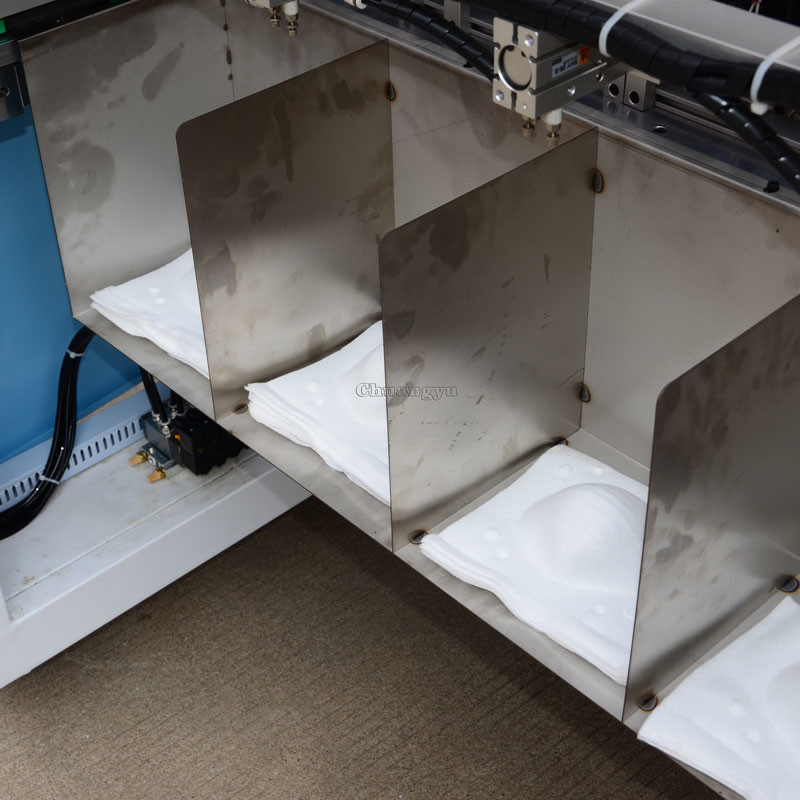 5500W Ffp3 Face Mask Machine , 0.8Mpa surgical kn95 mask machine