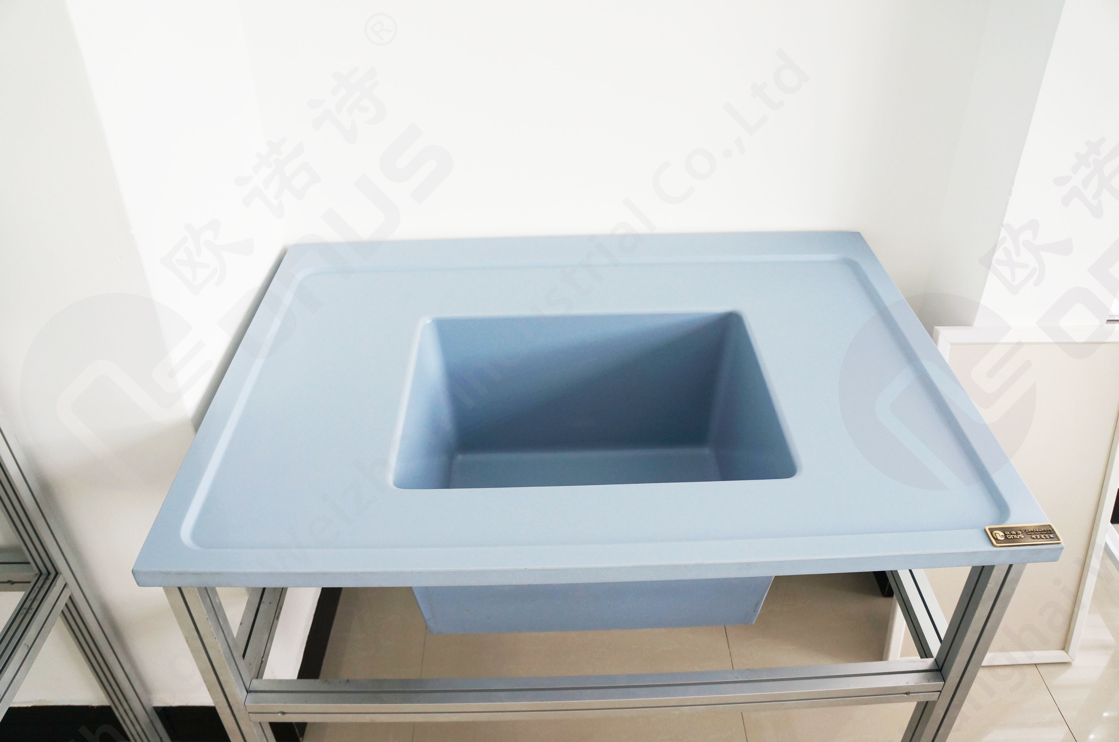 one stop service customized ice blue epoxy resin undermount sink / Chemicals lab sinks