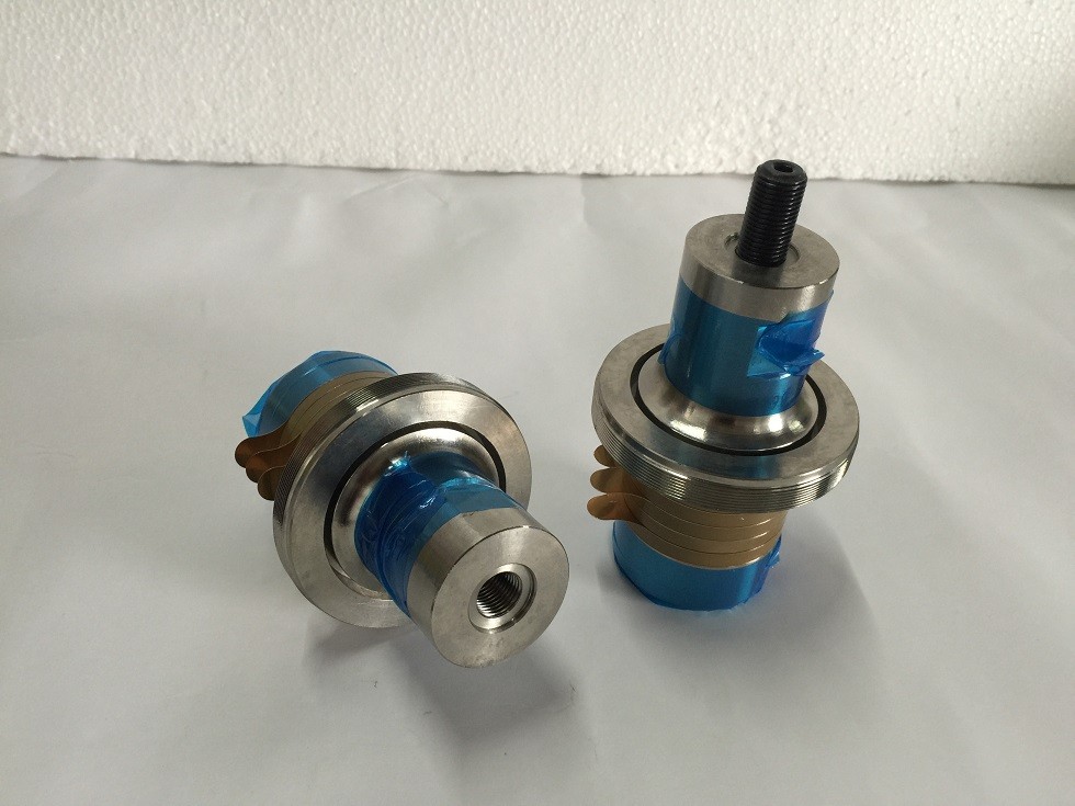 20 Khz 2KW Ultrasonic Welding Transducer , ultrasonic piezoelectric transducer