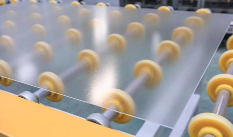 Photovoltaic / Visible Light Transmittance Solar Panel Embossed Tempered Coated Glass