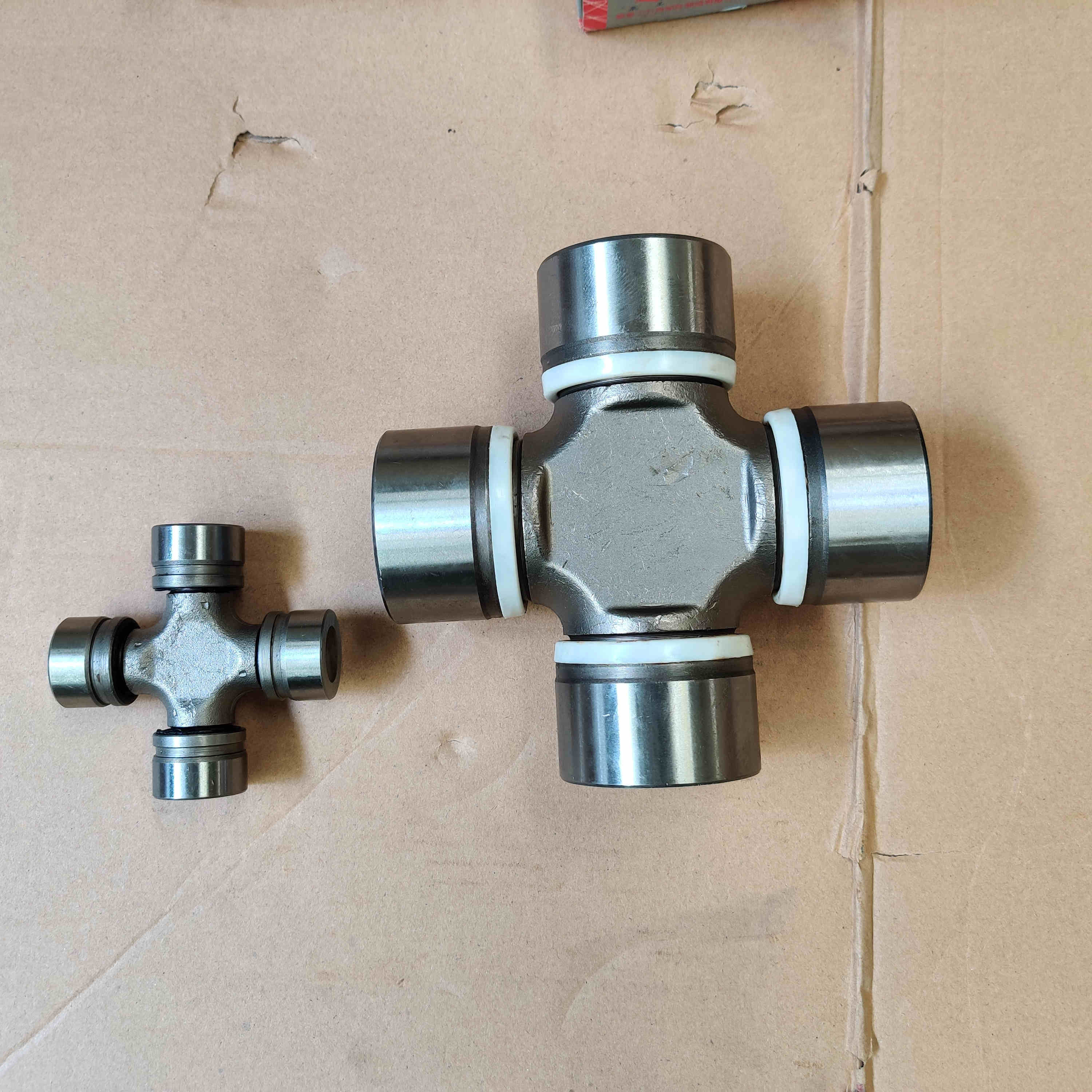 Universal Joint Transmission Shaft Cross Axle