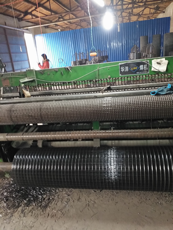 Hot Sale full automatic PLC Welded Wire Mesh Machine /Welded Wire Mesh Roll Machine