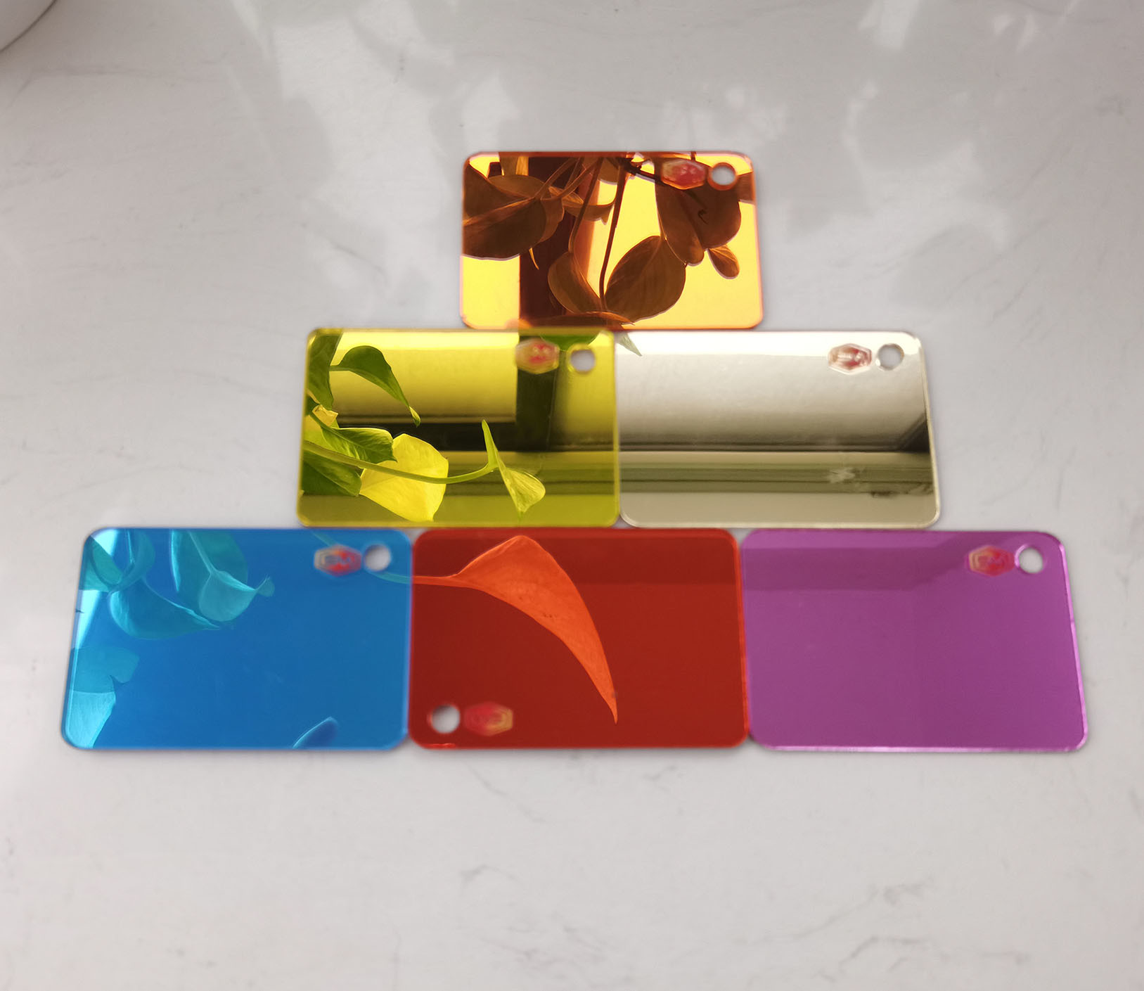 0.6mm-6mm Customizable Mirror Acrylic Sheet One Way Decorative Large Size