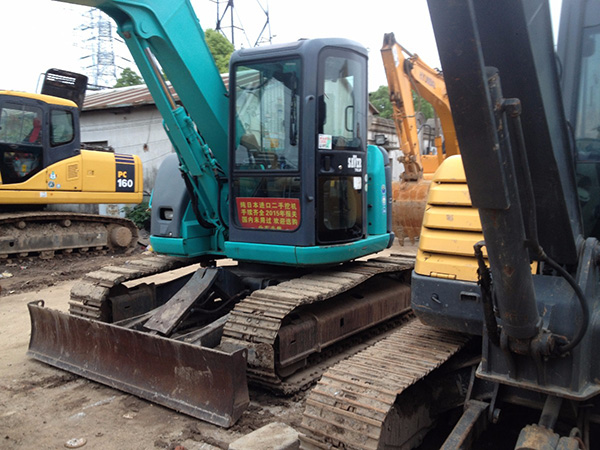 Medium Size Excavator Used Kobelco 75 Low Working Hours Machinery Repair Shops