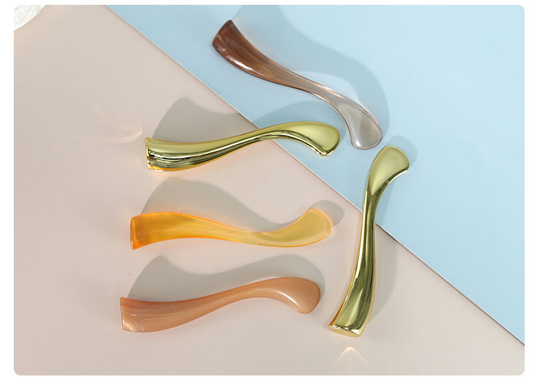 Plastic Custom Cosmetic Packaging Luxury Face Cream Spoon 71.7mm * 13.7mm