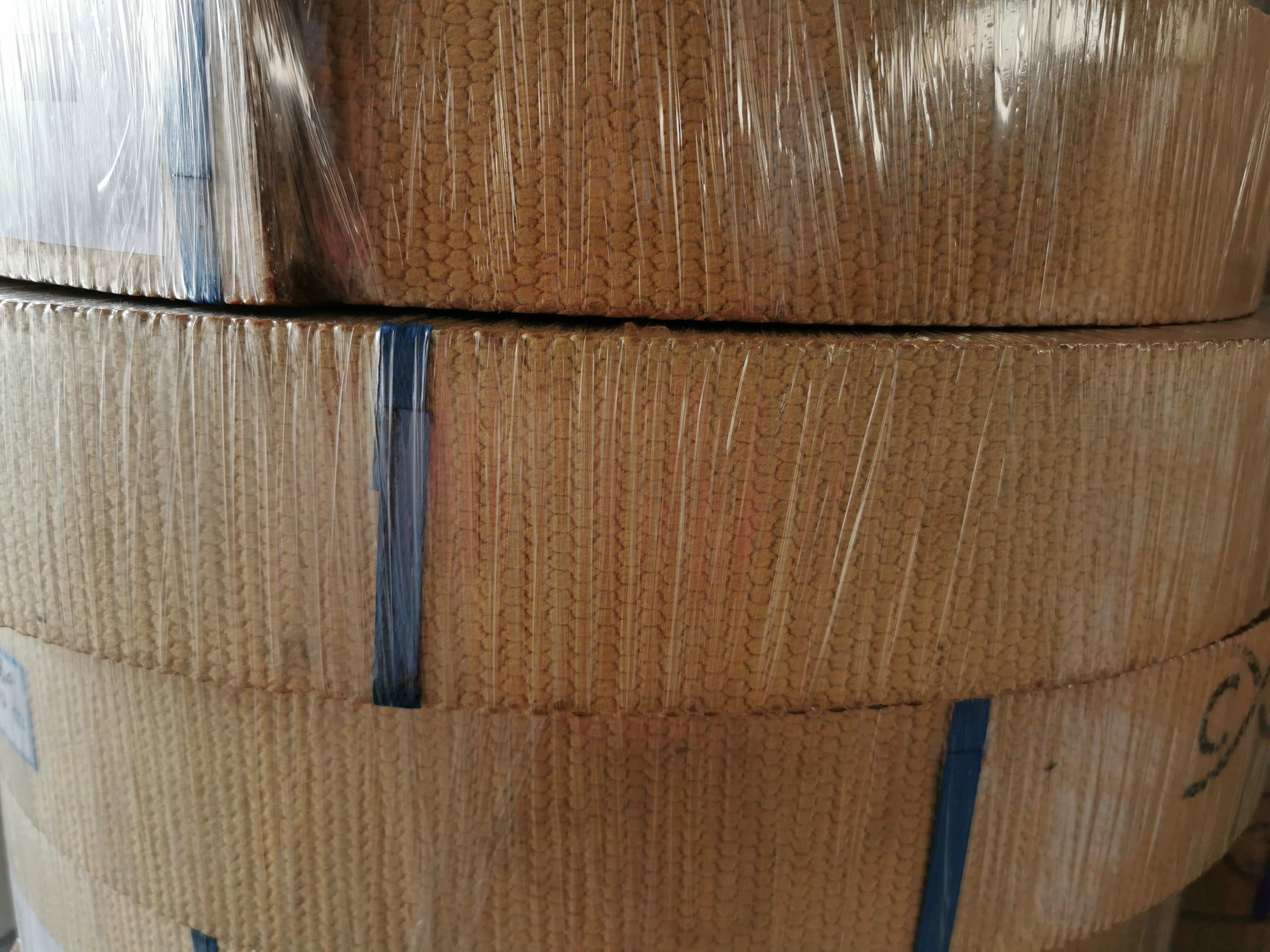 Non Asbestos Woven Anchor Windlass Brake Lining With Brass Wire Inside