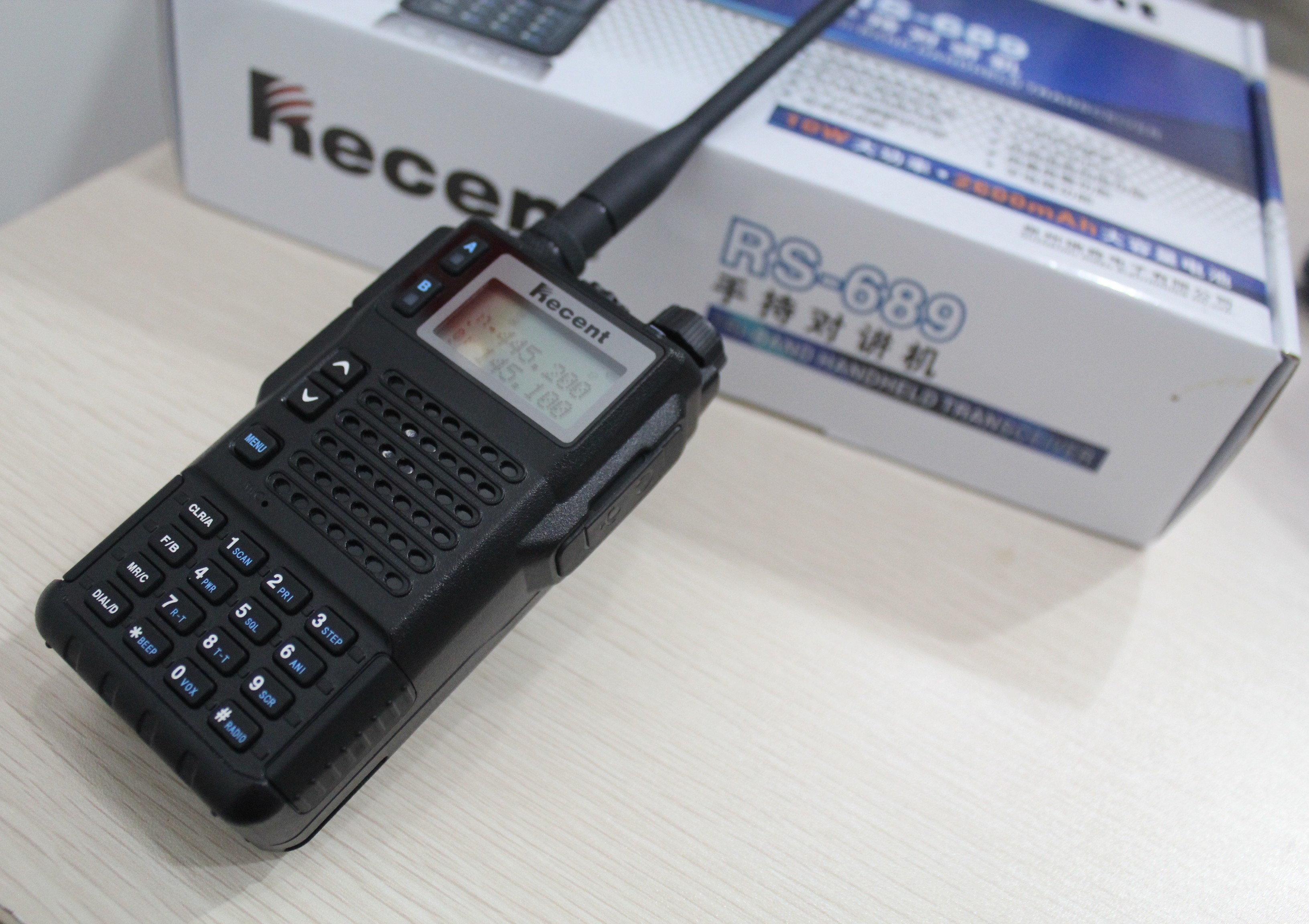 10W Power Tri-band VHF/UHF handheld radios transceiver