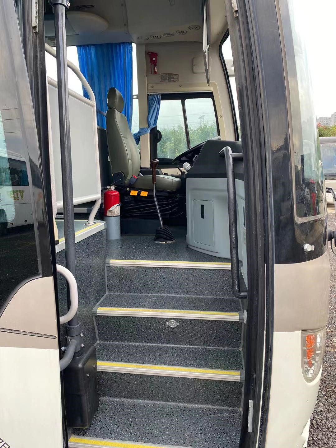 Used Golden Dragon Coach Bus XML6112 Mini Bus Weichai Engine 194kw 48 Seats Bus Accessories Suppler For Yutong Kinglong