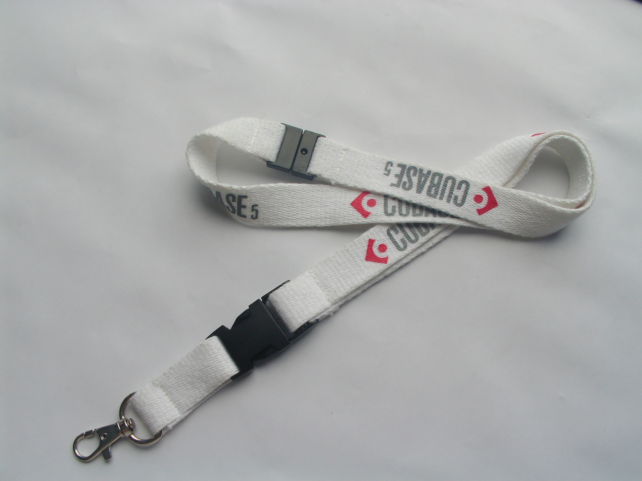 Pink Color Printed Custom Polyester Lanyards For School Id , Environment Friendly