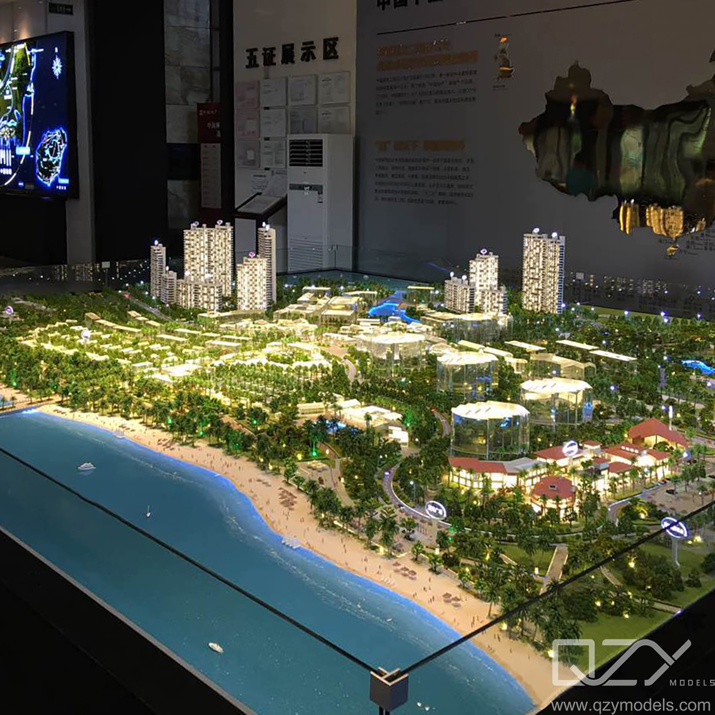 China Overseas Property 1/300 Architectural Maquette for Display and Assembly Required