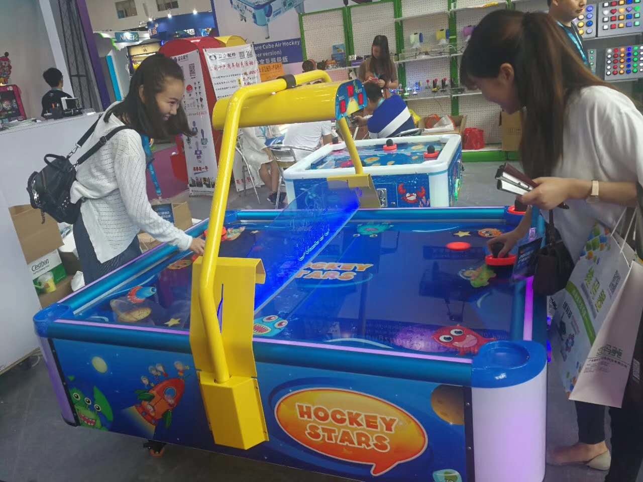 350w Mini Arcade Air Hockey Table , 2 Player Children'S Air Hockey Table