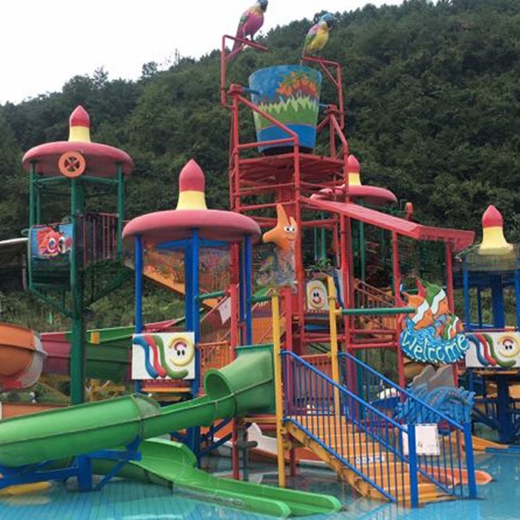 Colorful Large Water Park Equipment Fiberglass Water House for Sale