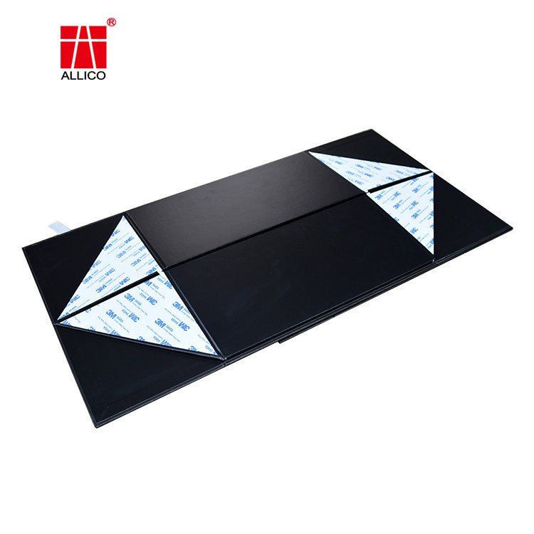 Collapsible 128gsm C2S Garment Packaging Box Magnetic Closure