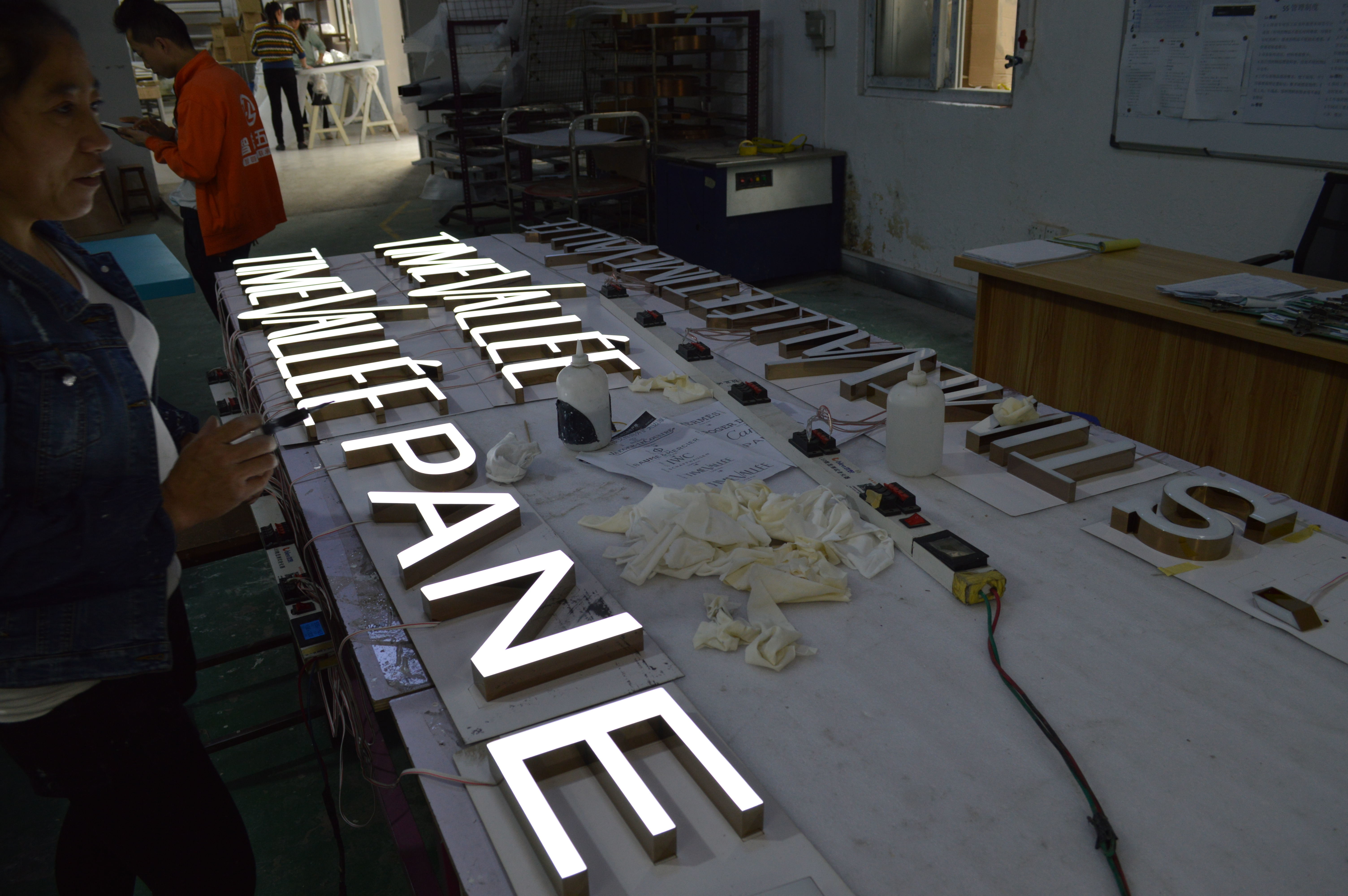 Stainless Steel 3D LED Acrylic Signage , Outdoor Lighted Letters For Buildings