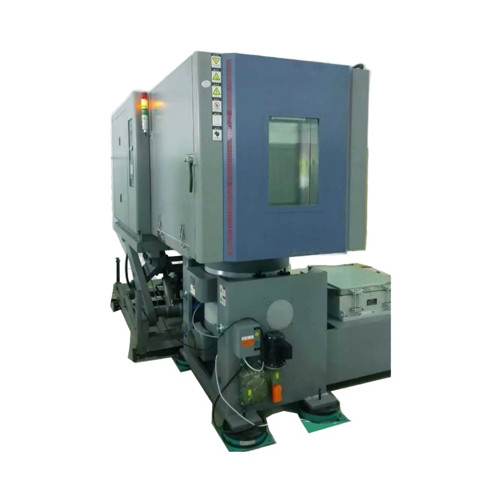 Custom Environmental Simulation Chamber For Automobile Industry