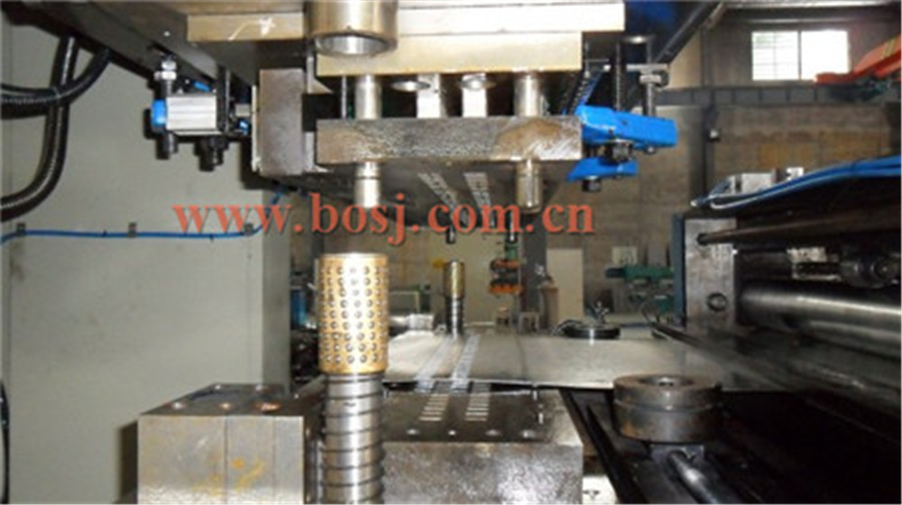 Perforated Galvanized Steel Cable Tray Roll Forming Machine With PLC Control