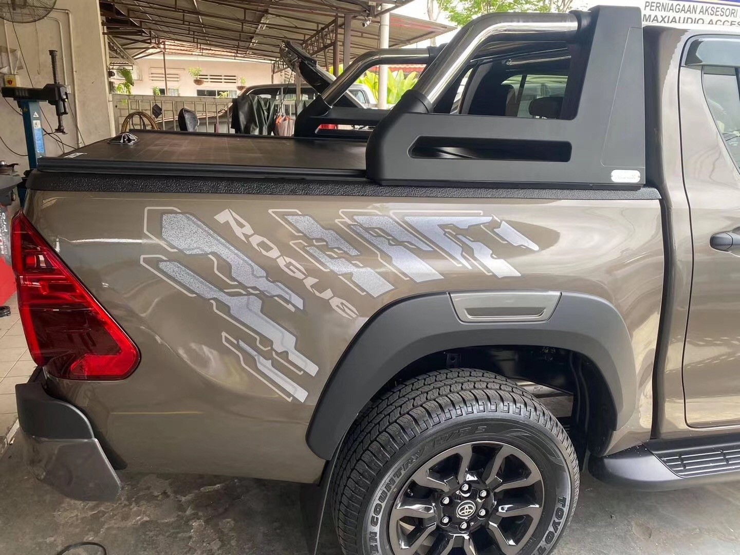 Truck Fender Flares For Toyota Hilux Revo 2016-2019 And 2021
