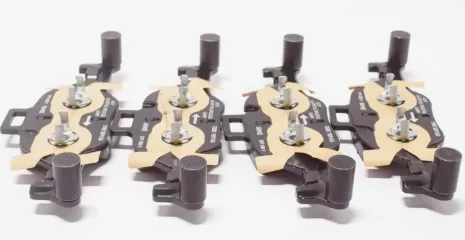 G05 front brake pads